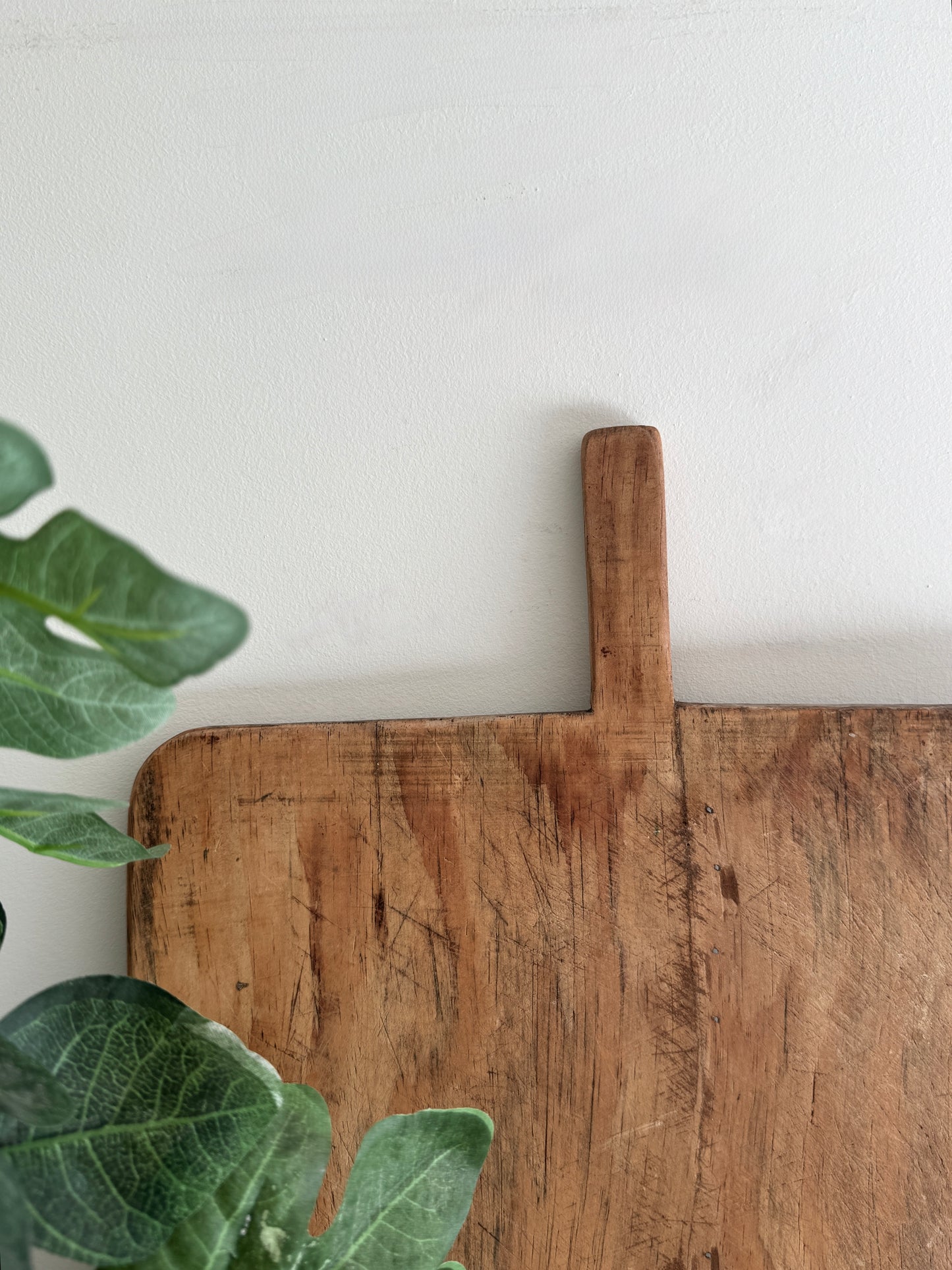 STUNNING EUROPEAN BREAD BOARDS - square