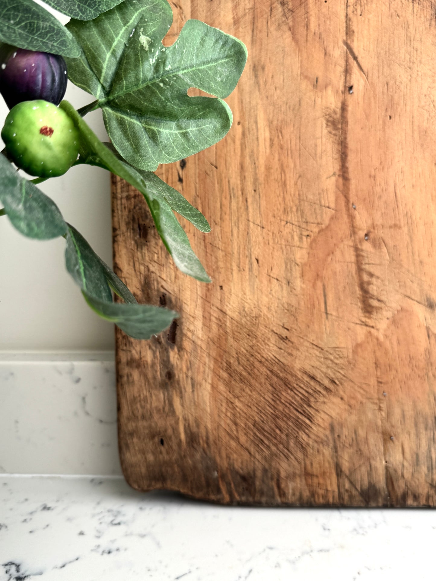 STUNNING EUROPEAN BREAD BOARDS - square