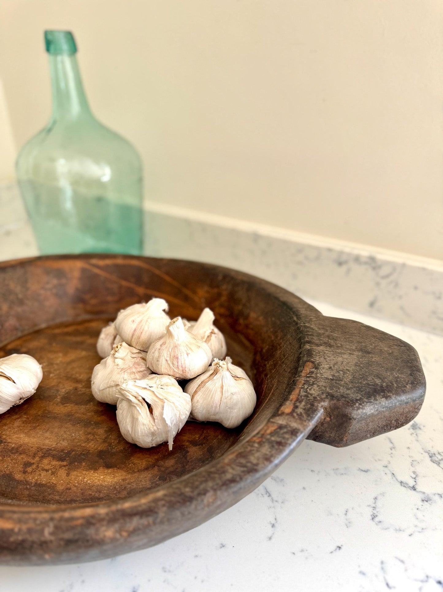BEAUTIFUL ANTIQUE WOODEN BOWL
