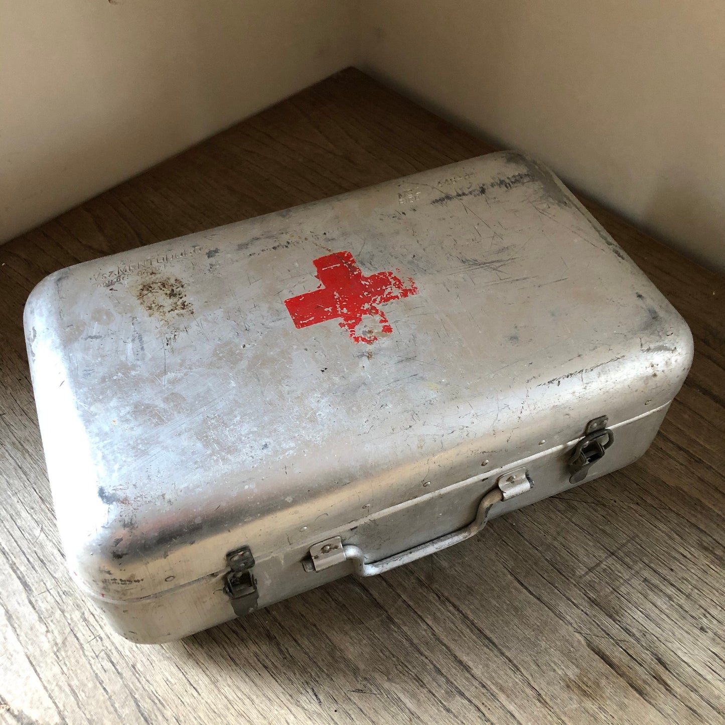 VINTAGE MEDICAL BOX