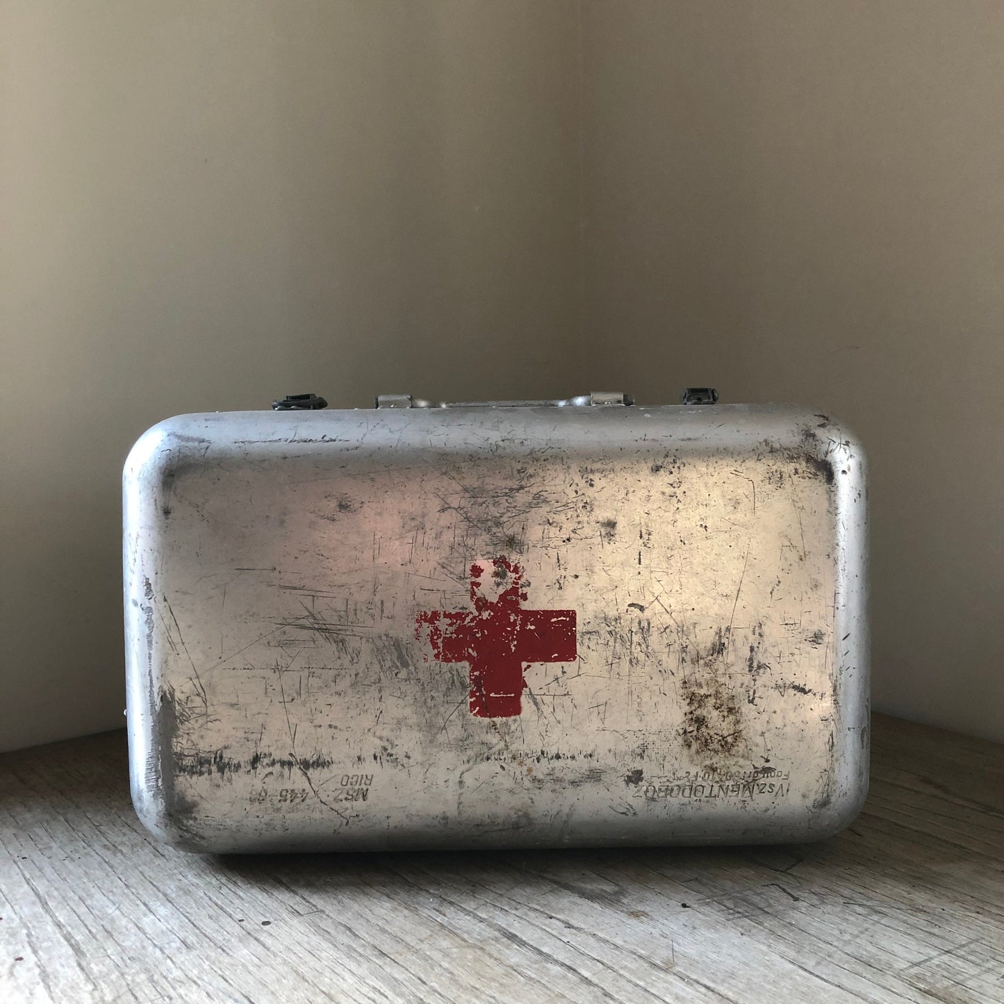 VINTAGE MEDICAL BOX