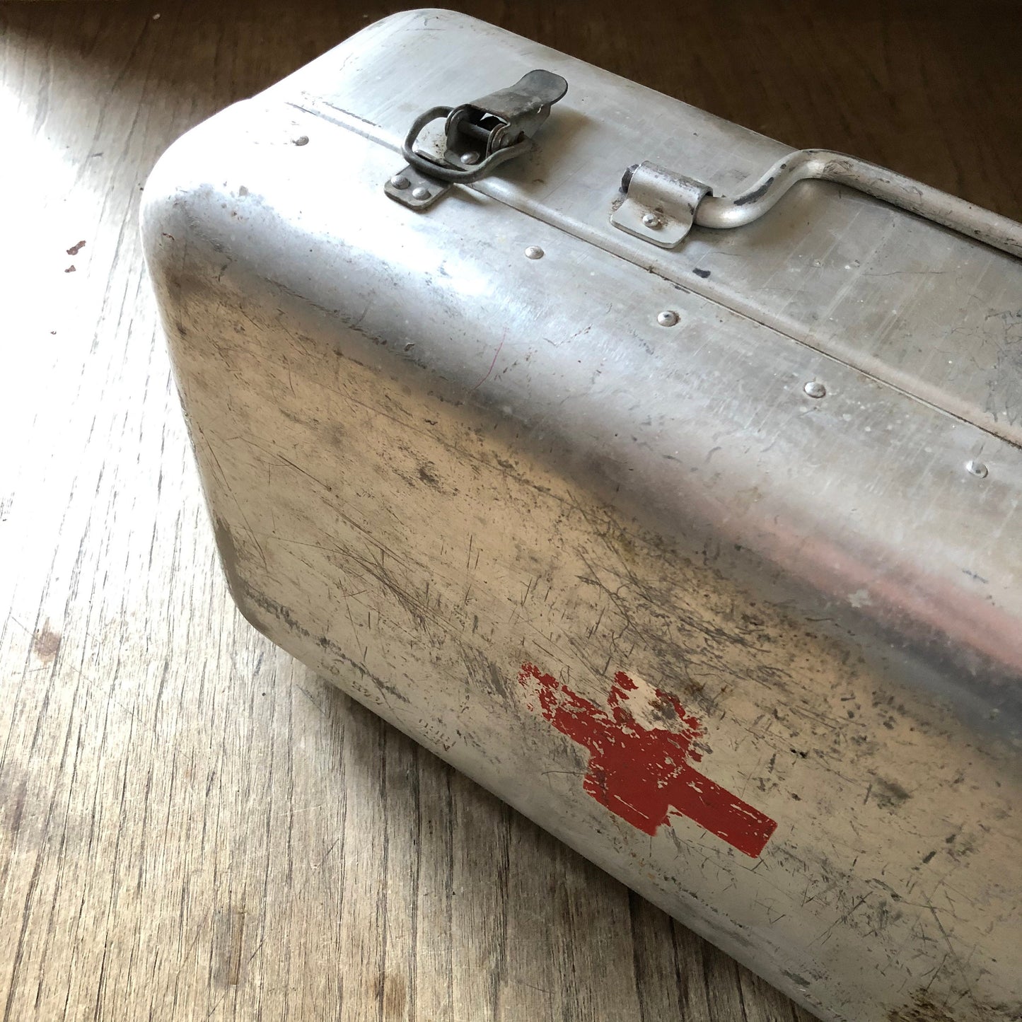 VINTAGE MEDICAL BOX