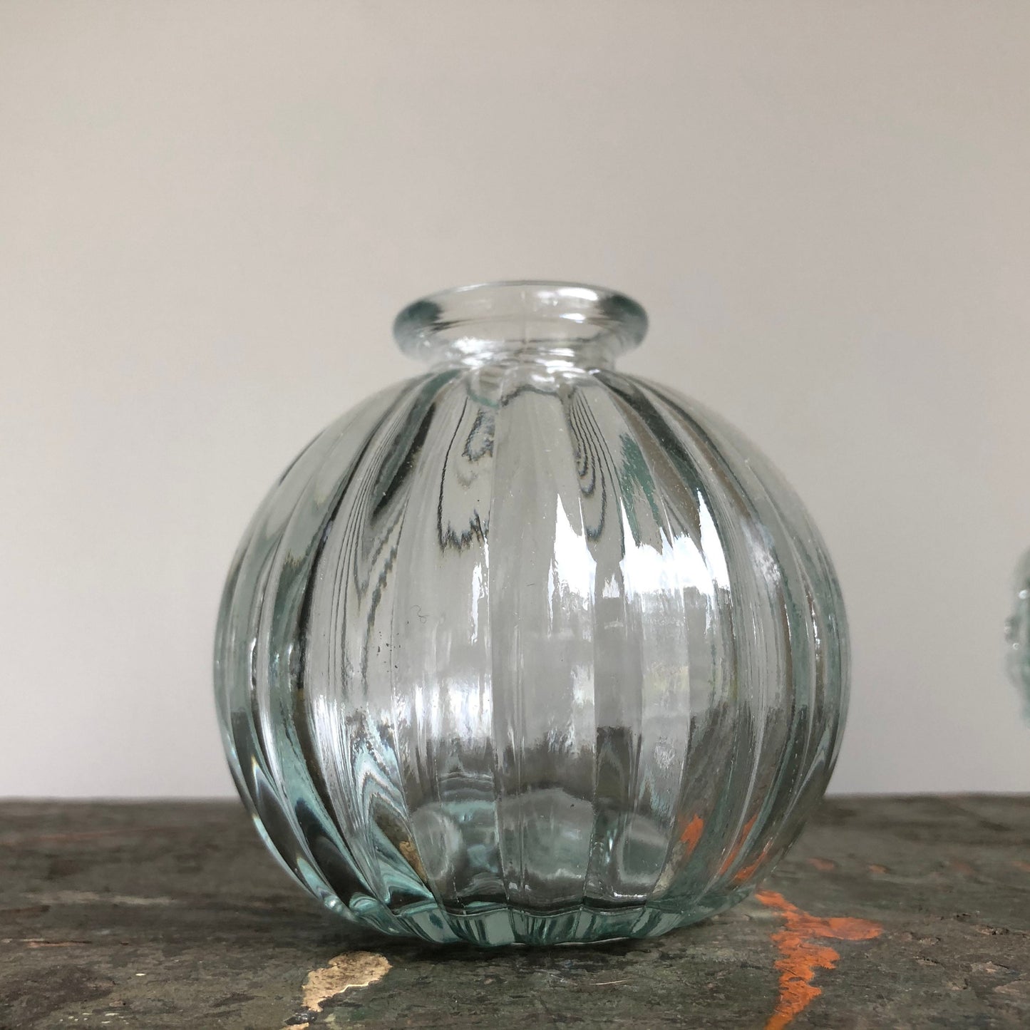 BEAUTIFUL BUD VASE