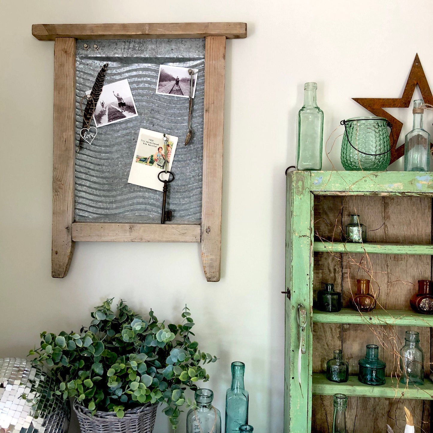VINTAGE WASHBOARD DISPLAY