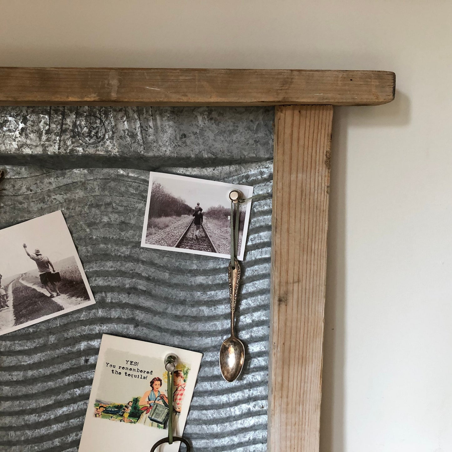 VINTAGE WASHBOARD DISPLAY