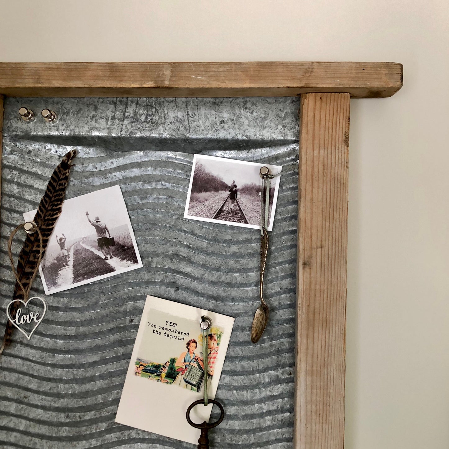 VINTAGE WASHBOARD DISPLAY