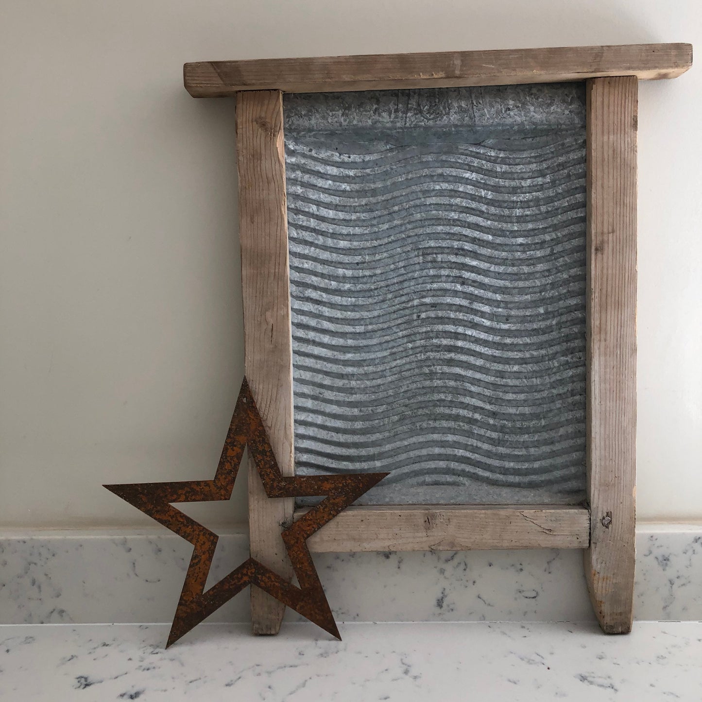 VINTAGE WASHBOARD DISPLAY