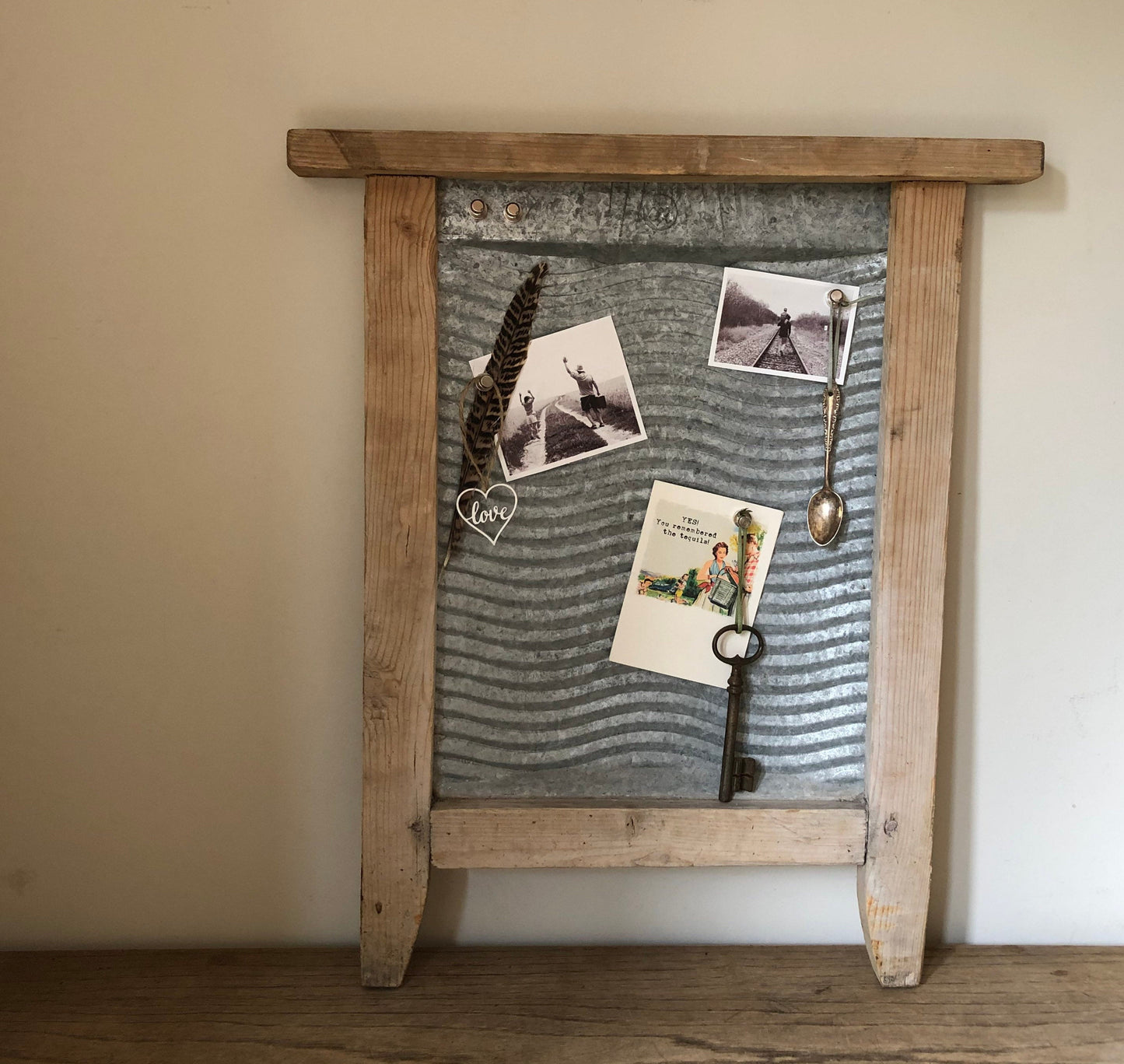 VINTAGE WASHBOARD DISPLAY