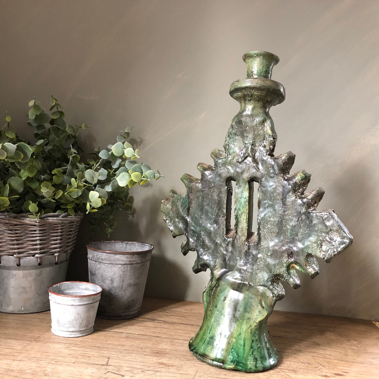 STATEMENT TAMAGROUTE CANDLESTICK