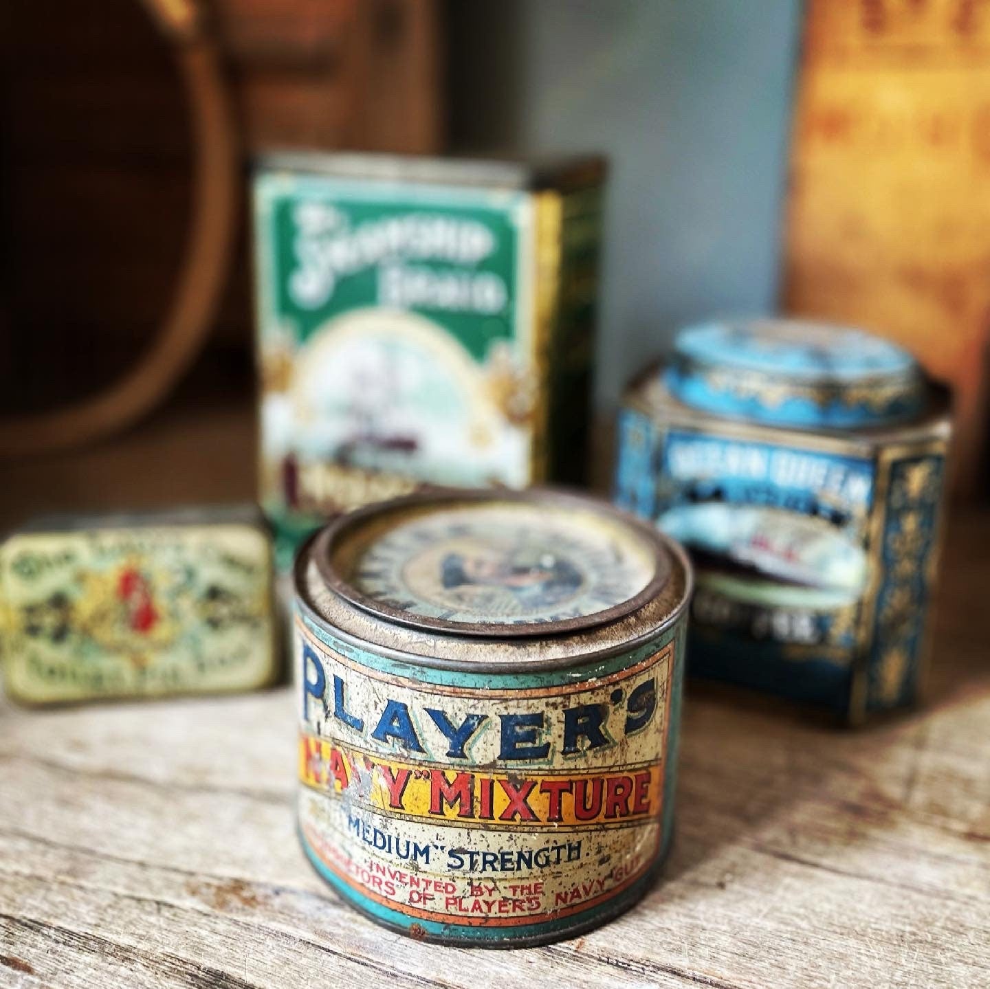 SELECTION OF ANTIQUE TINWARE