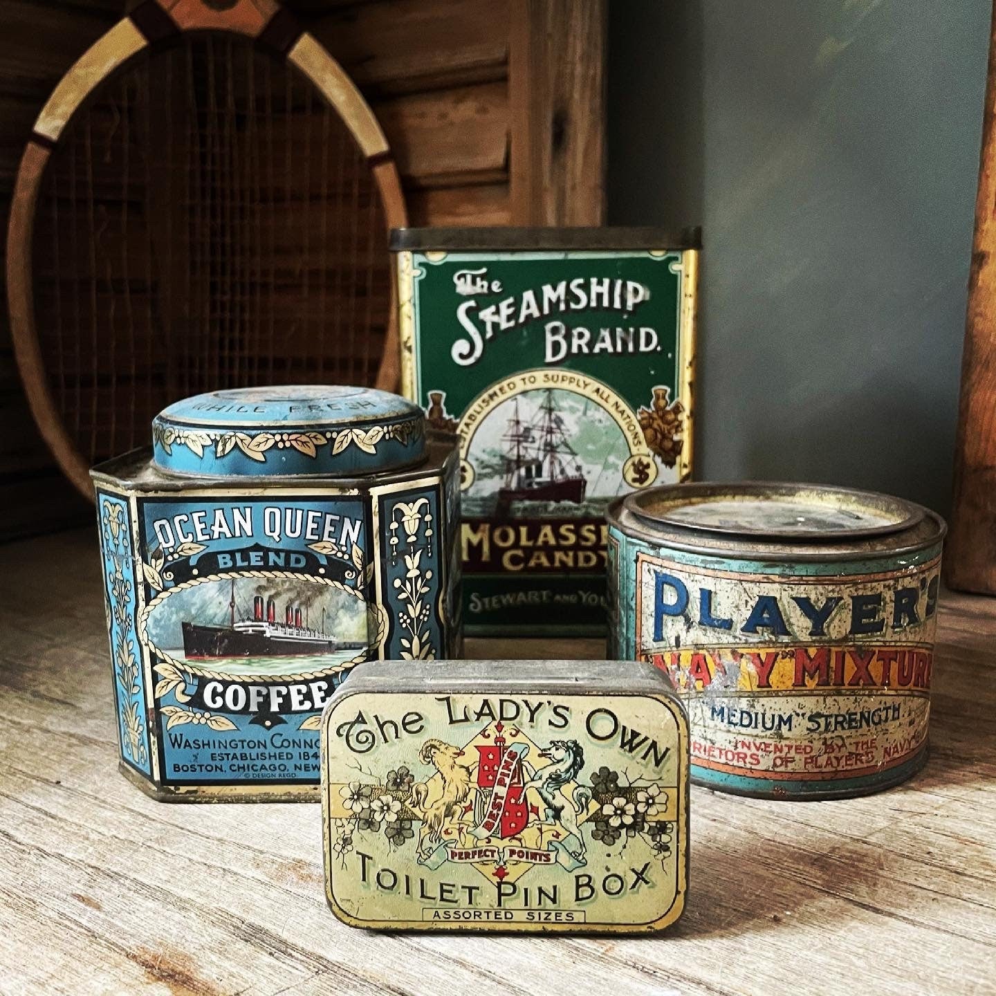 SELECTION OF ANTIQUE TINWARE