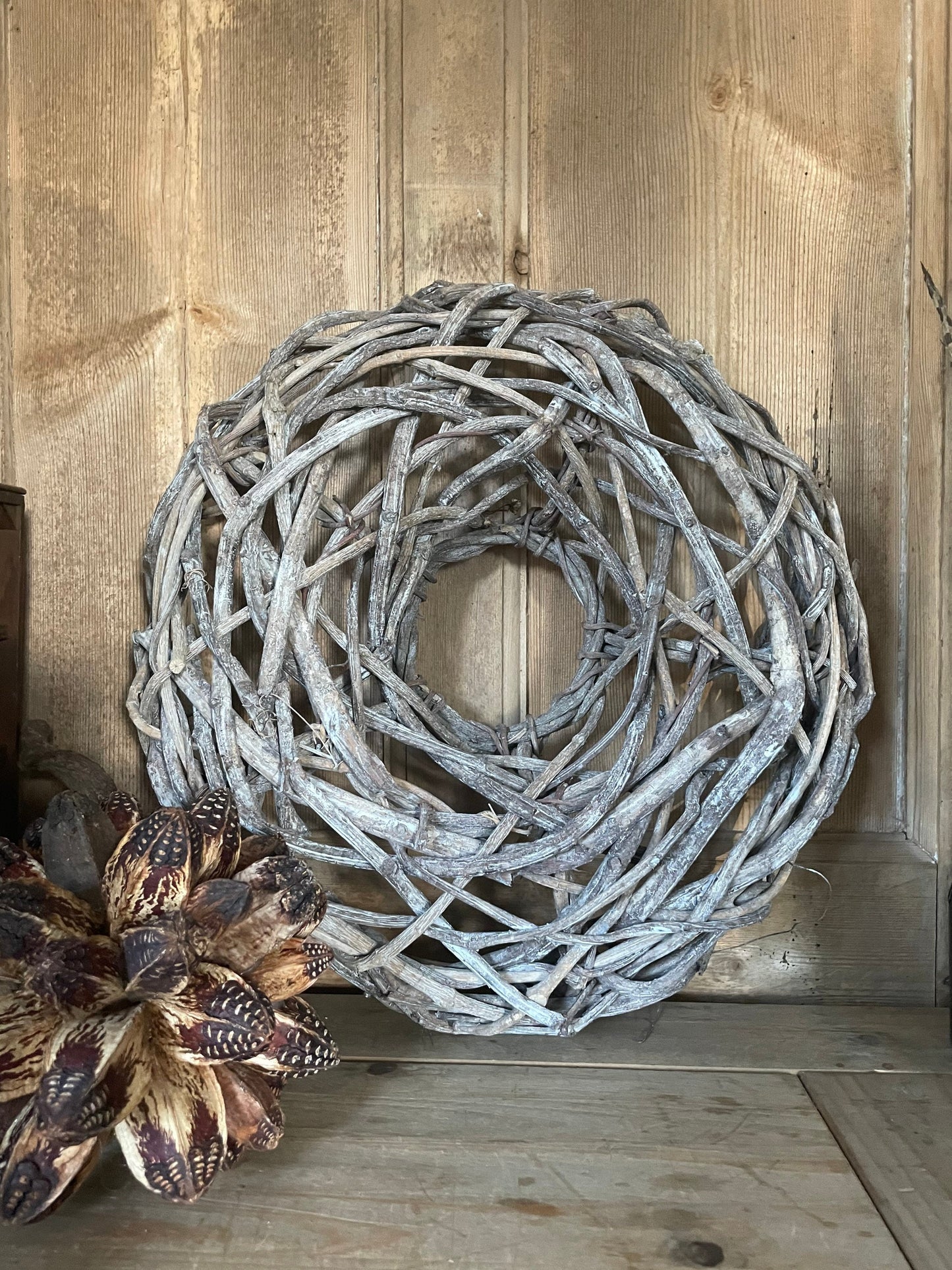 THE ASTRID RUSTIC WREATH