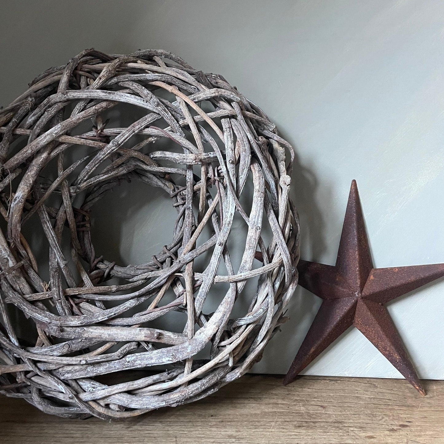 THE ASTRID RUSTIC WREATH