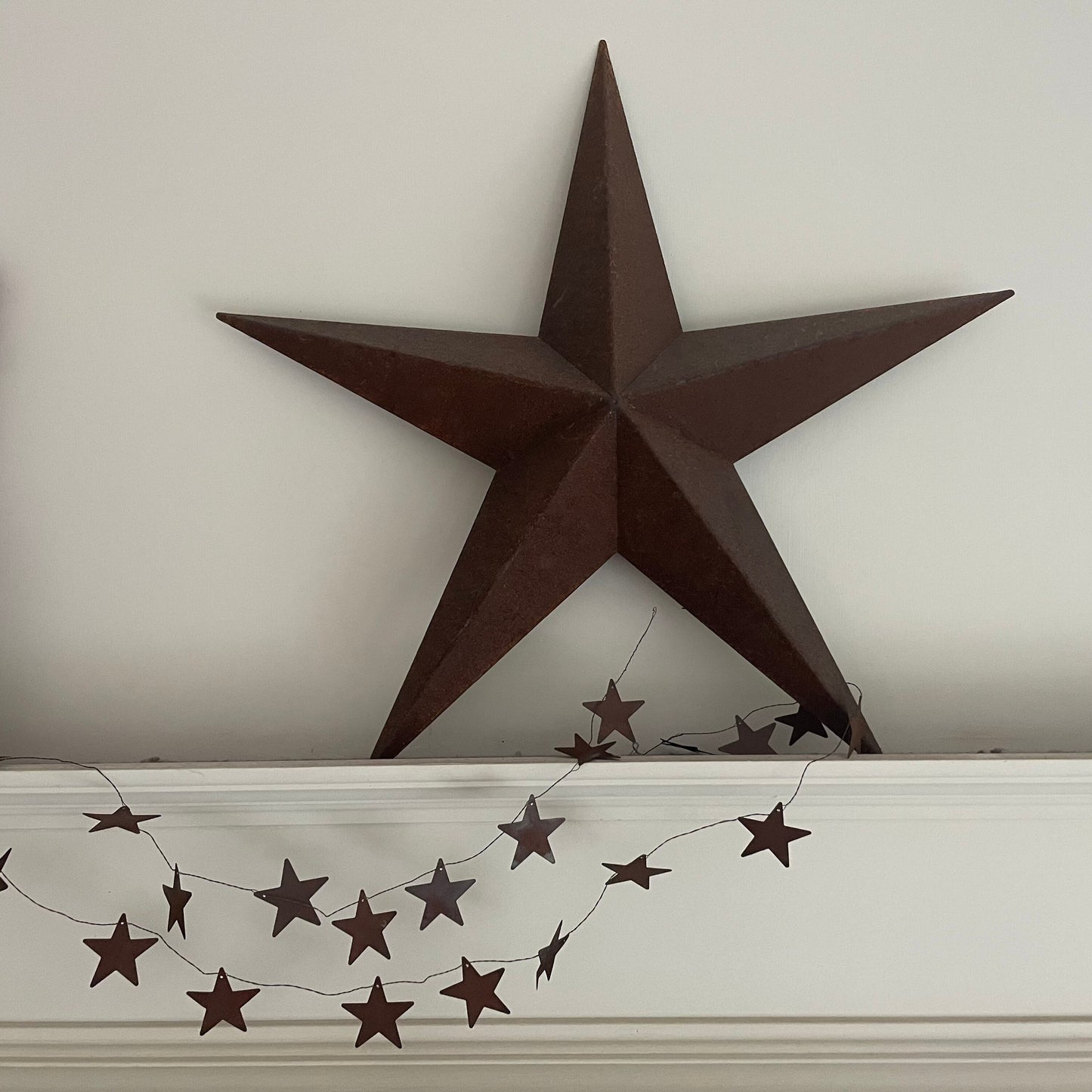 THE SASSA STAR GARLAND