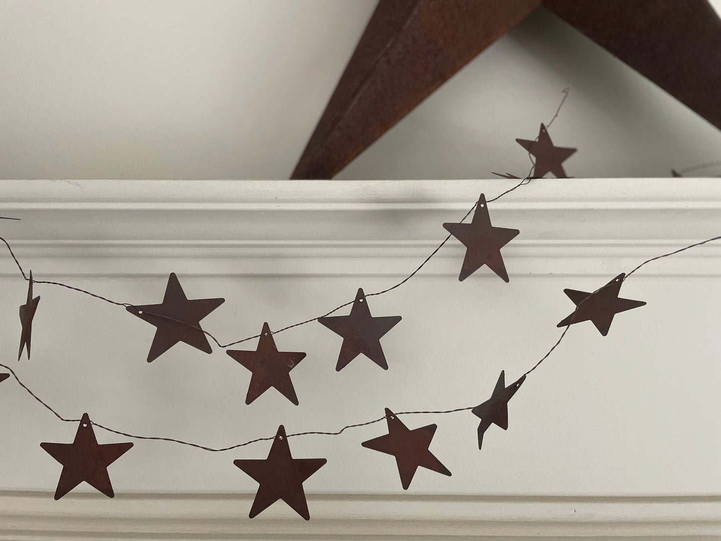 THE SASSA STAR GARLAND