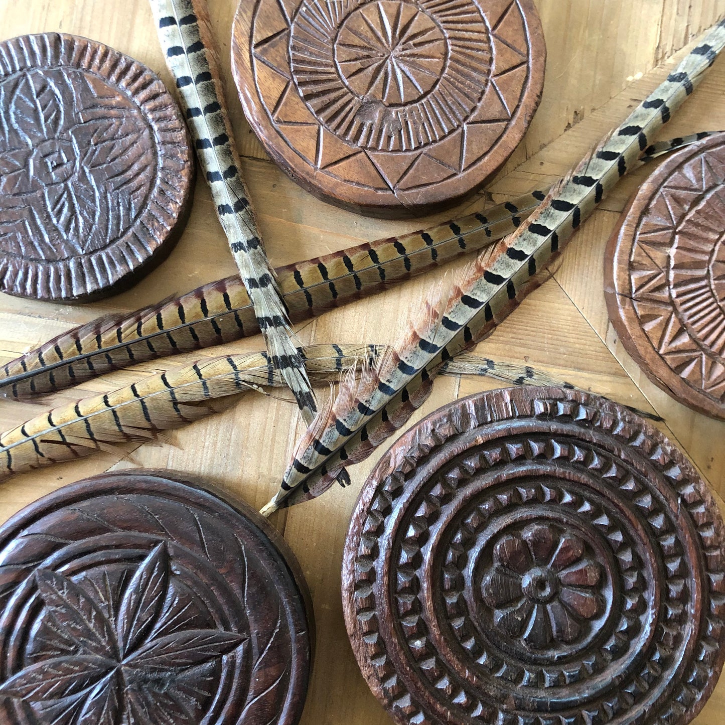 DECORATIVE CARVED WOODEN DISCS