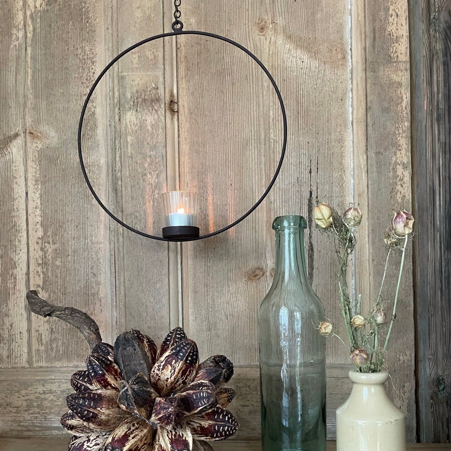 THE CORUN DISPLAY HOOP