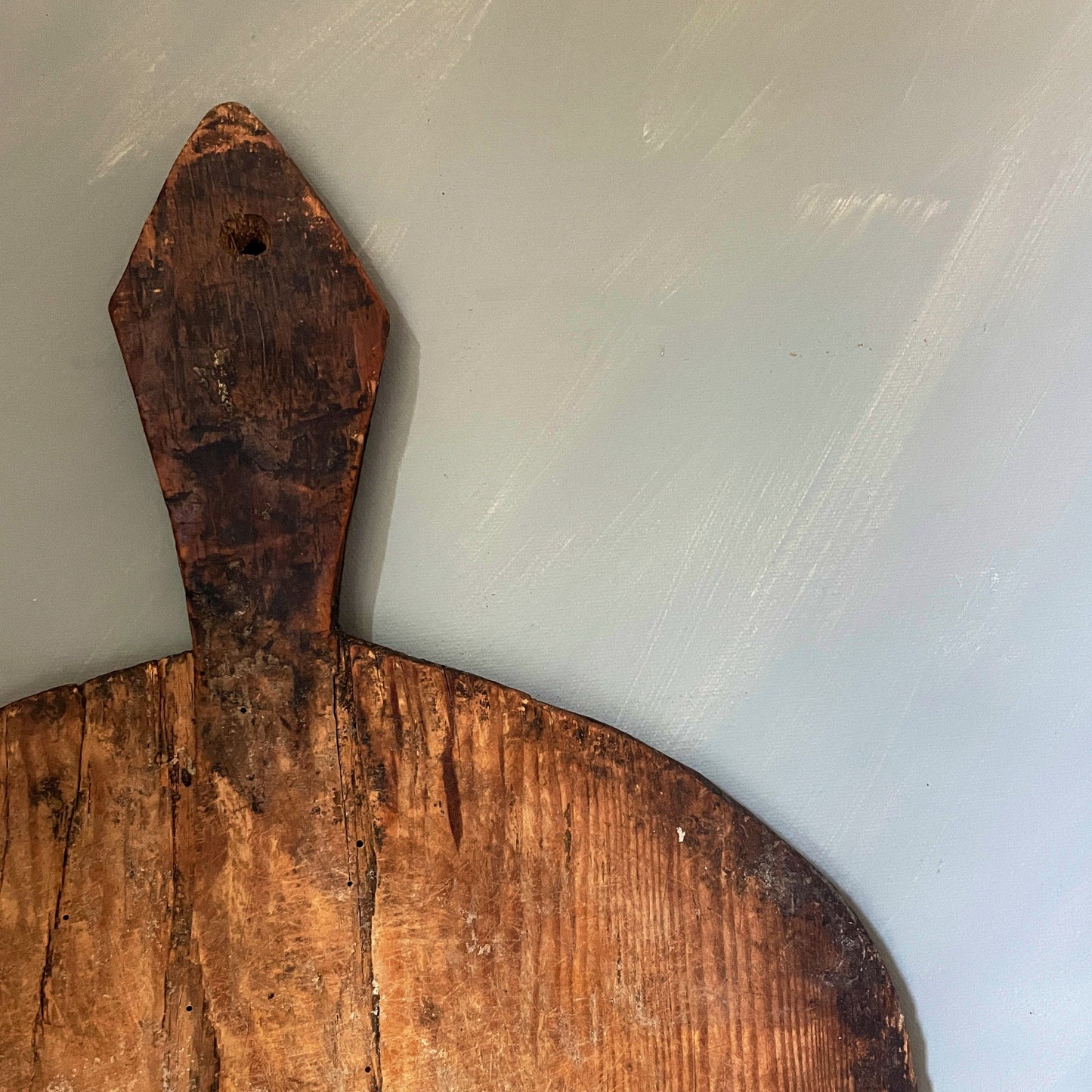 AGED WOODEN PLATTER