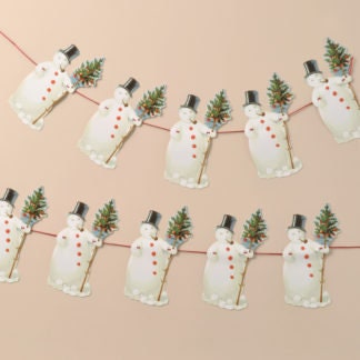 VINTAGE GARLAND DECORATION - FOUR DESIGNS