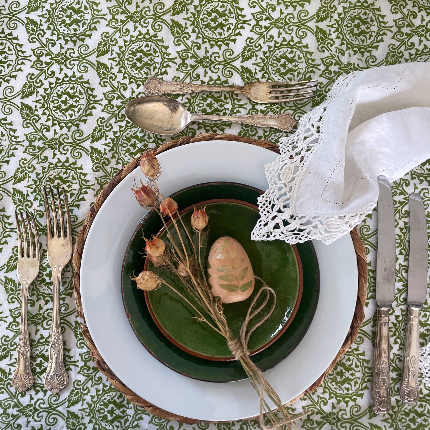 HAND PRINTED TABLECLOTH - DANCING HARES