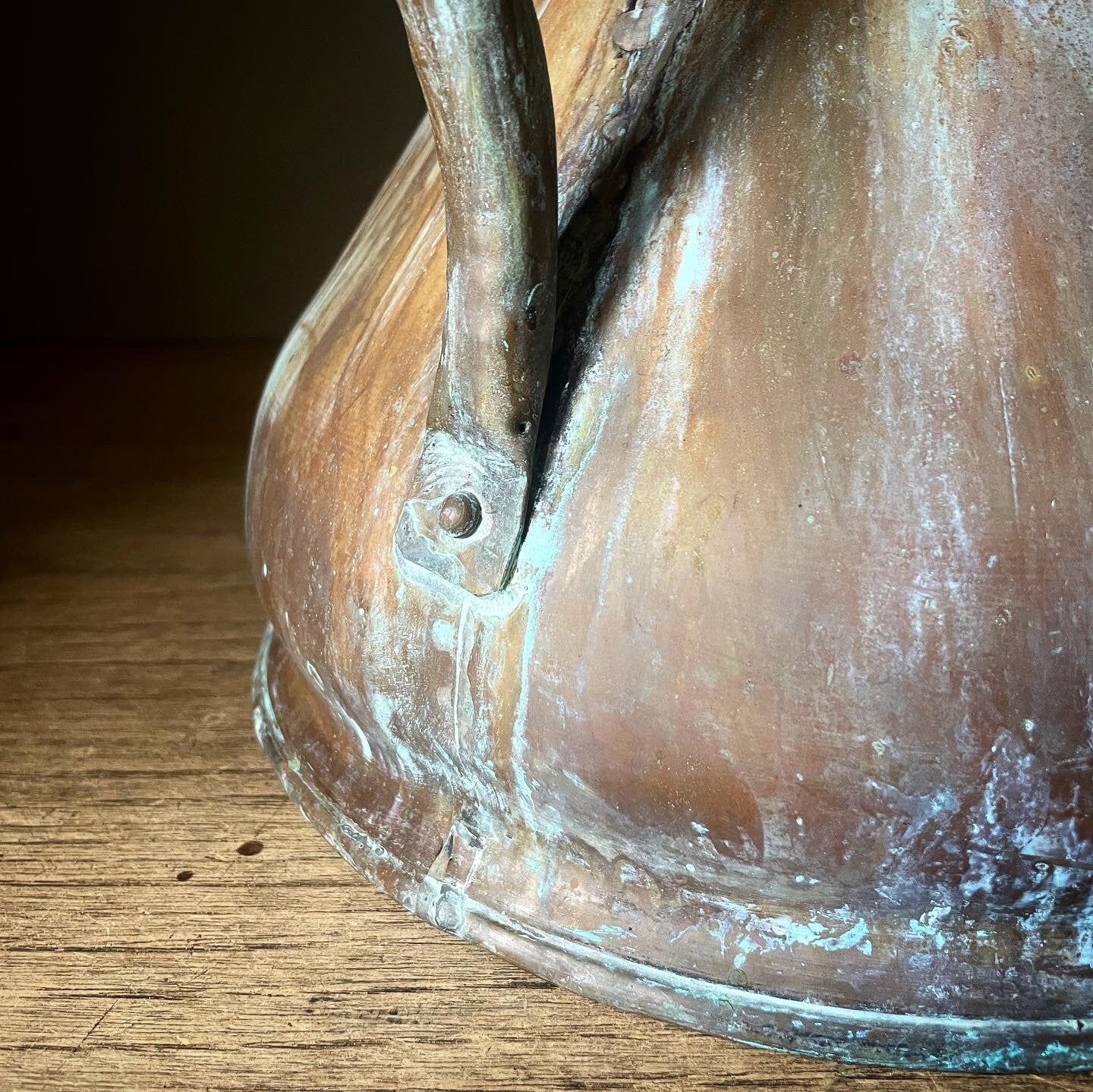 VICTORIAN HARVEST FLAGON