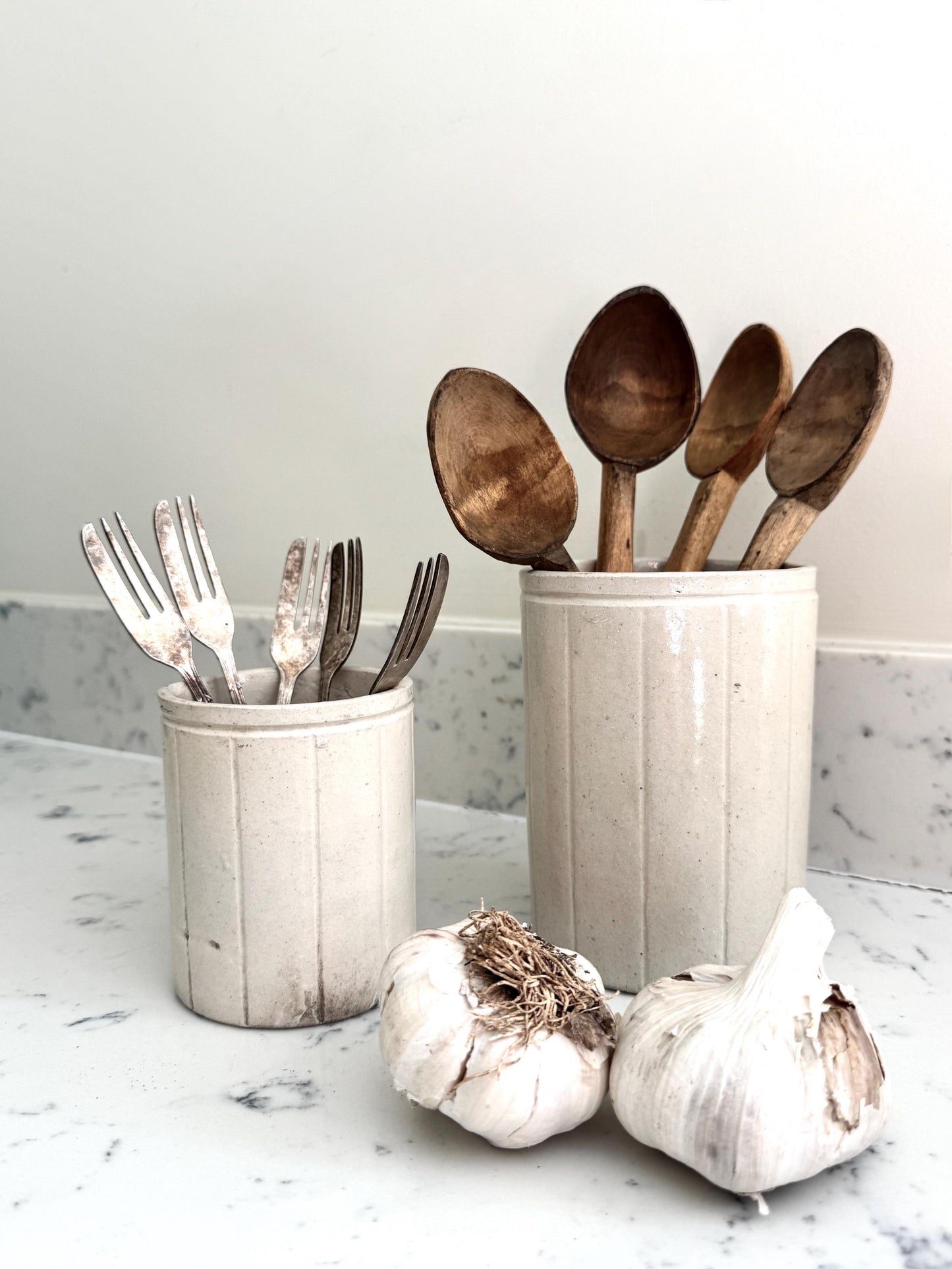 VINTAGE STONEWARE DISPLAY POTS