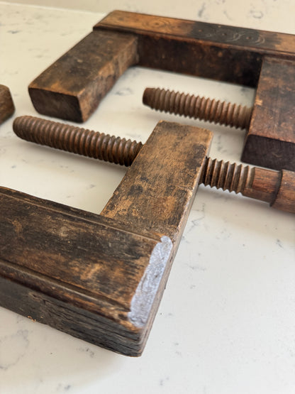 FRENCH ANTIQUE WOODEN SCREW CLAMP
