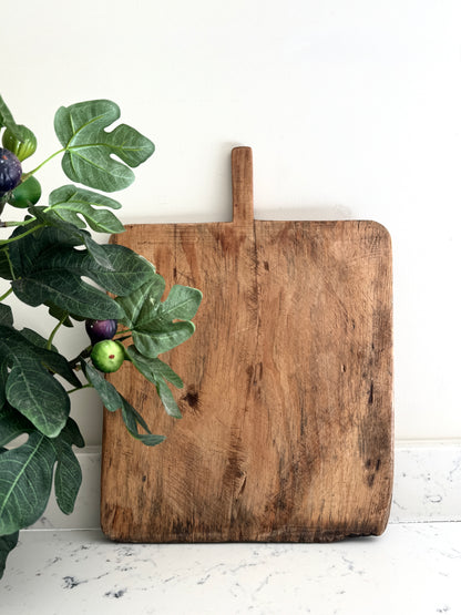 STUNNING EUROPEAN BREAD BOARDS - square