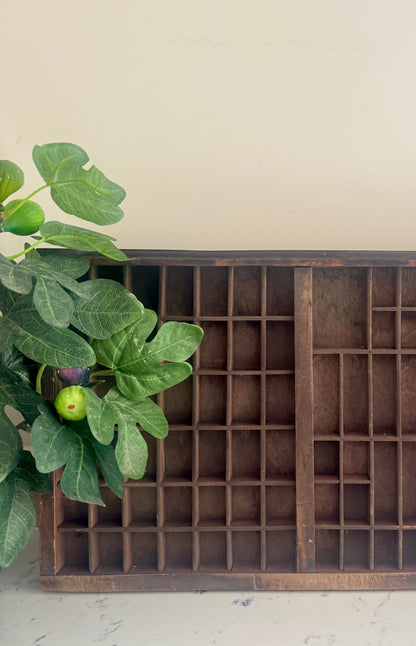 ANTIQUE ENGLISH LETTERPRESS TRAY