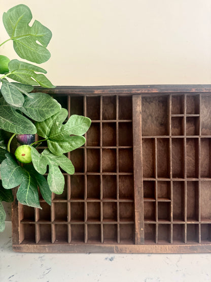 ANTIQUE ENGLISH LETTERPRESS TRAY