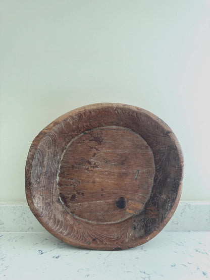 BEAUTIFUL ANTIQUE WOODEN BOWL