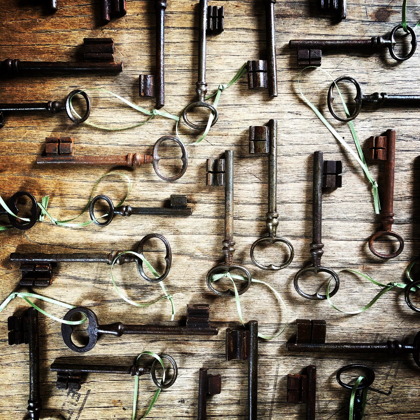 ANTIQUE FRENCH KEYS