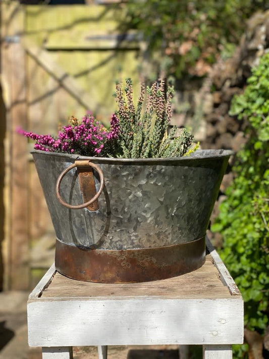 THE SUMAN OVAL - RECLAIMED METAL PLANTER