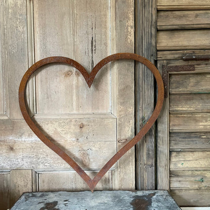 RUSTIC METAL HEART