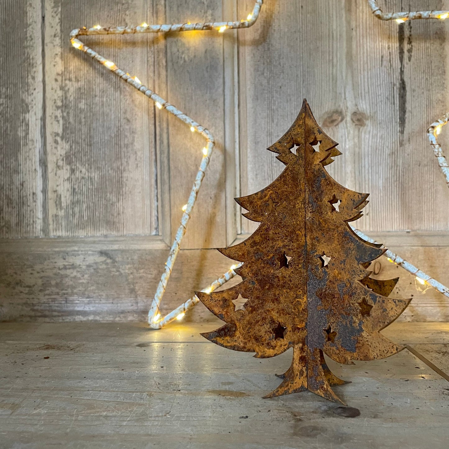 Rustic Christmas Tree / Christmas Decor / Metal Tree / Rustic Christmas / Rusted Tree