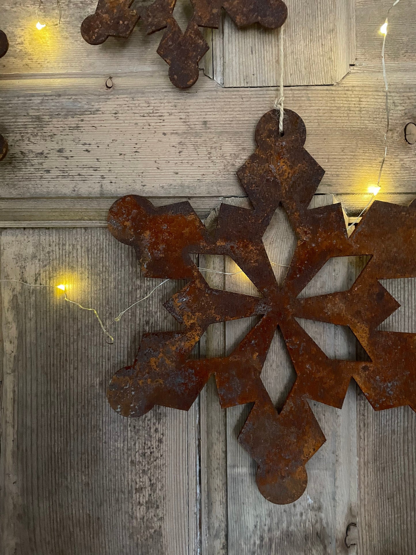 RUSTED METAL SNOWFLAKE