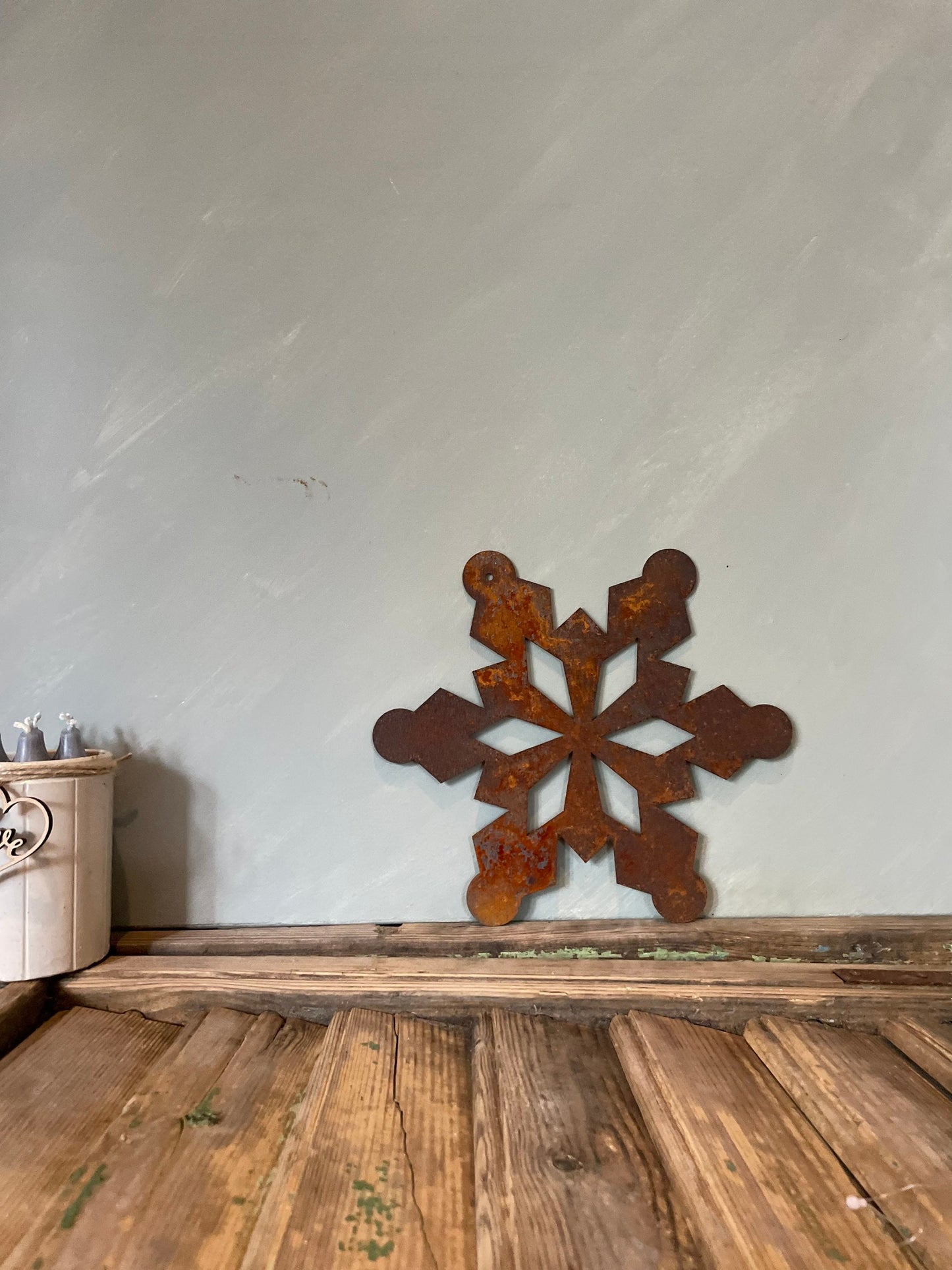 RUSTED METAL SNOWFLAKE