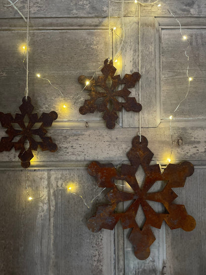 RUSTED METAL SNOWFLAKE