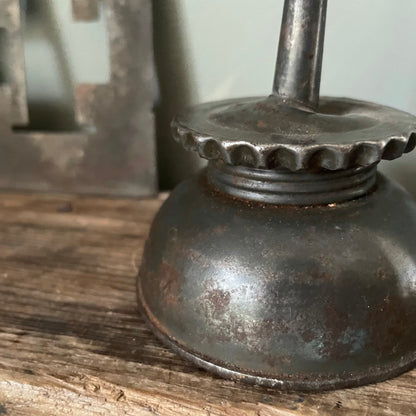 WILFRED MACHINISTS OIL CAN