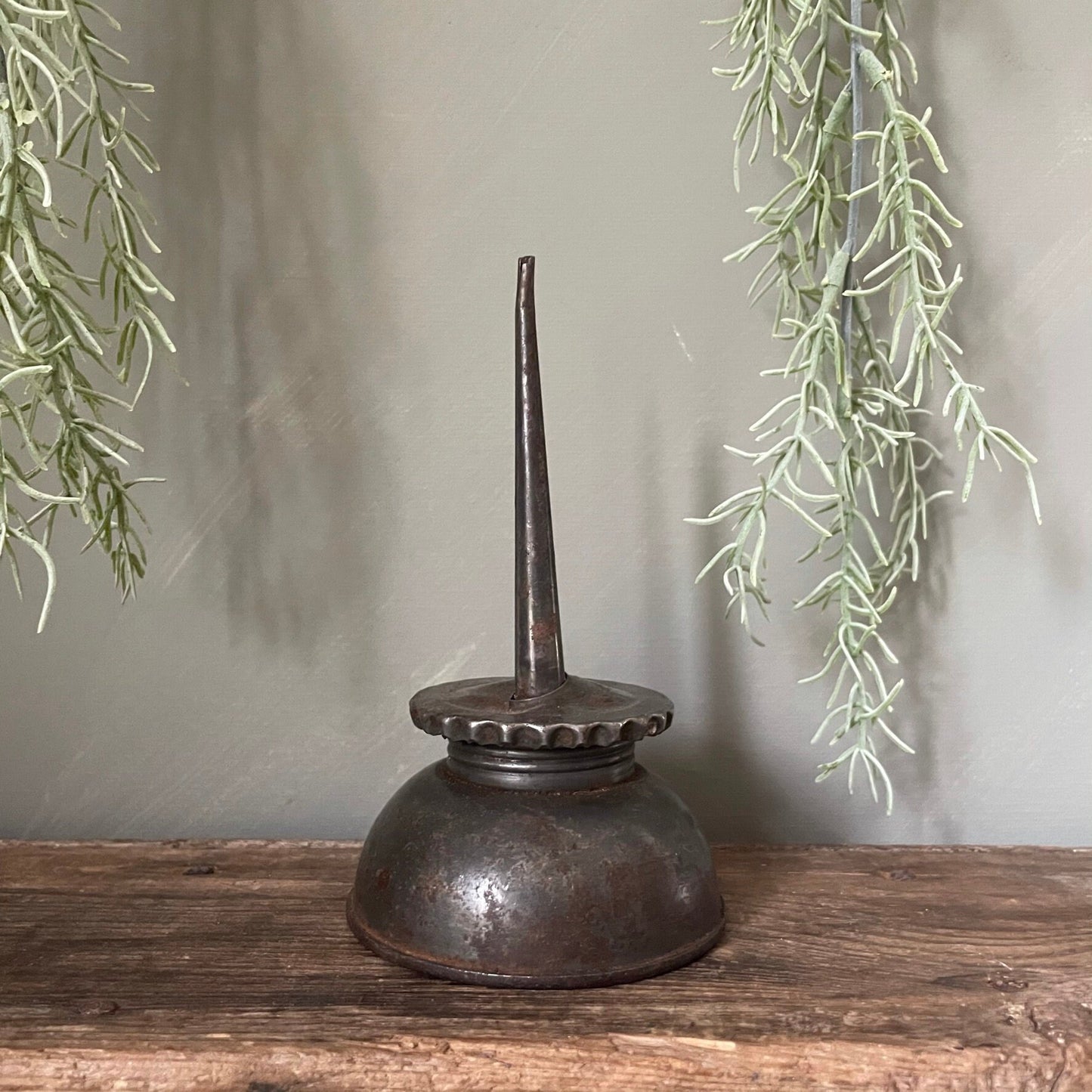 WILFRED MACHINISTS OIL CAN